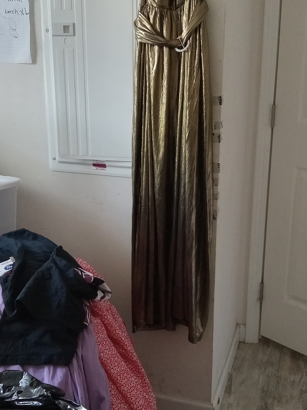 Metallic Gold Halter Wide-Leg Jumpsuit with Belt - Picture 2 of 6
